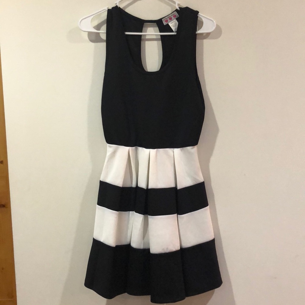 Black and white skater dress